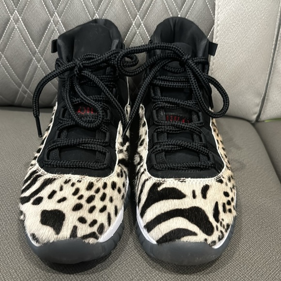 Jordan Animal Instinct 11 Retro women’s shoes - Picture 2 of 7